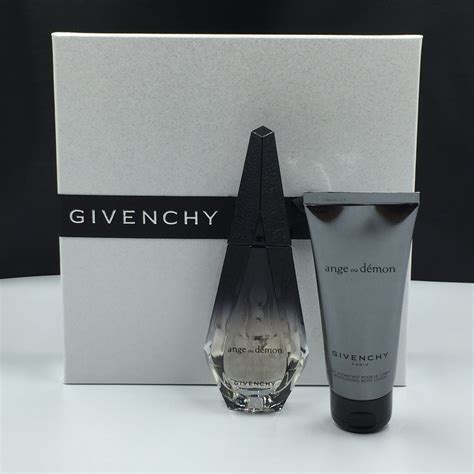 givenchy ange ou démon douglas|ange ou demon gift set.